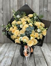 Букет цветов из:  Розы и Лизиантусы в Унече