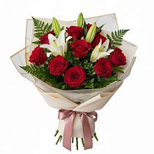 Букет цветов из:  Лилии и Розы в Унече