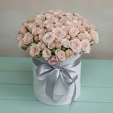 Цветочная композиция из Розы в шляпной коробке в Унече