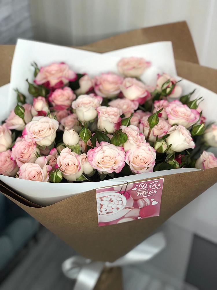 Букет цветов из: Розы в Унече