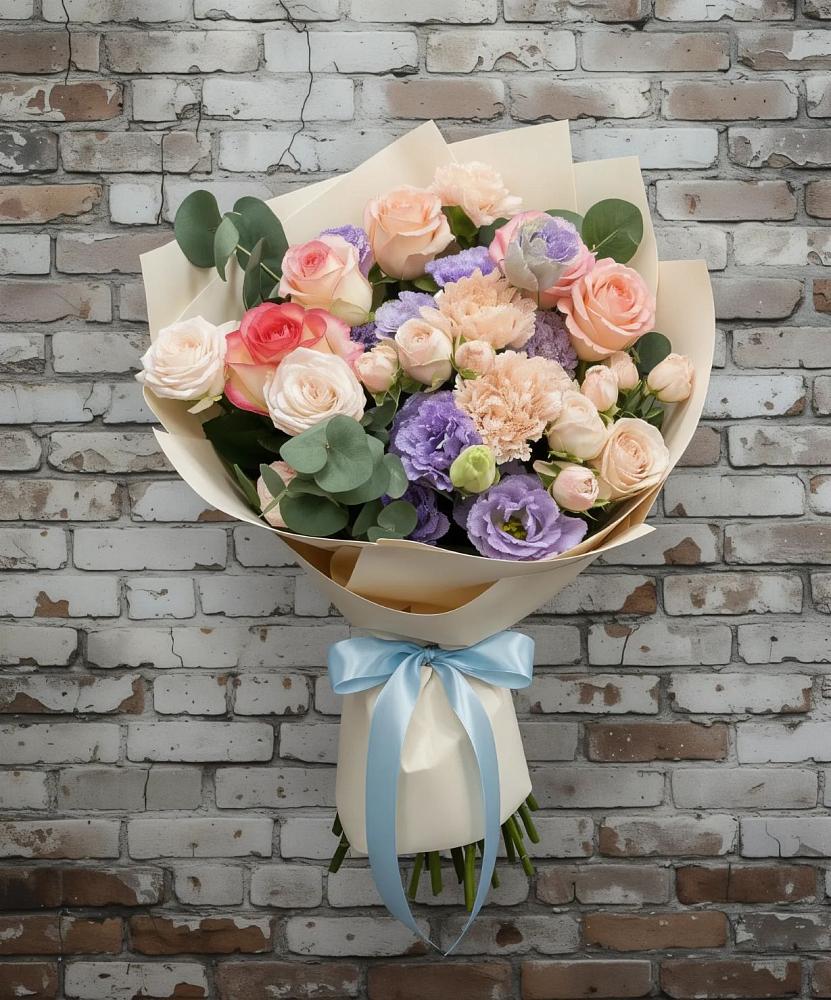 Букет цветов из: Розы, Лизиантусы и Гвоздики в Унече