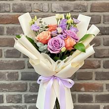 Букет цветов из:  Лизиантусы и Розы в Унече