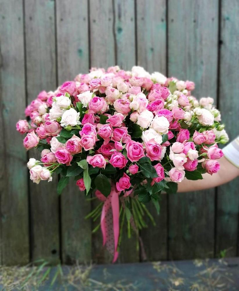 Букет Розовые кустовые розы Натали и Лав Лидия в Унече