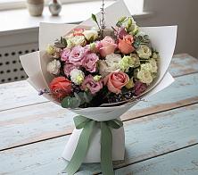 Букет цветов из:  Розы, Лизиантусы и Гвоздики в Унече