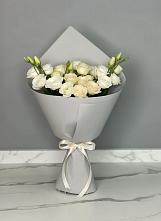 Букет цветов из:  Розы и Лизиантусы в Унече